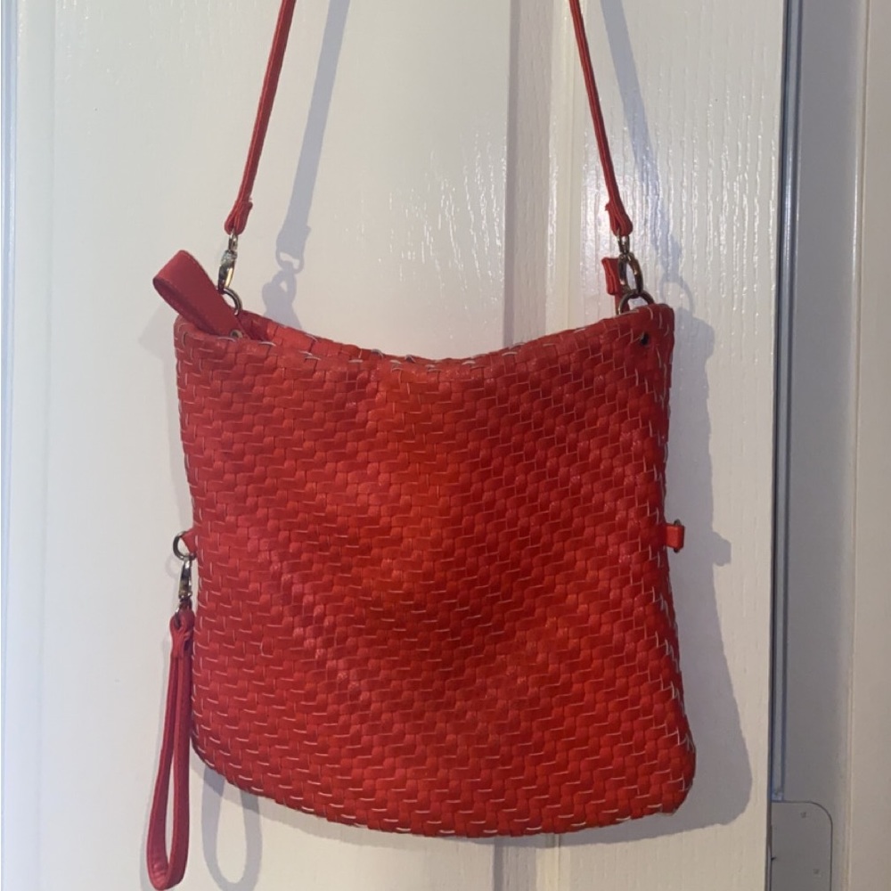 Imoshion, orange-red crossbody bag